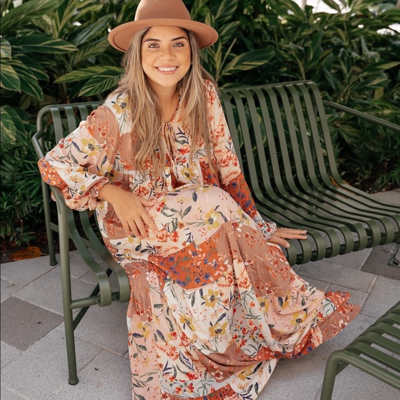 Dresses & Skirts - Boho dress